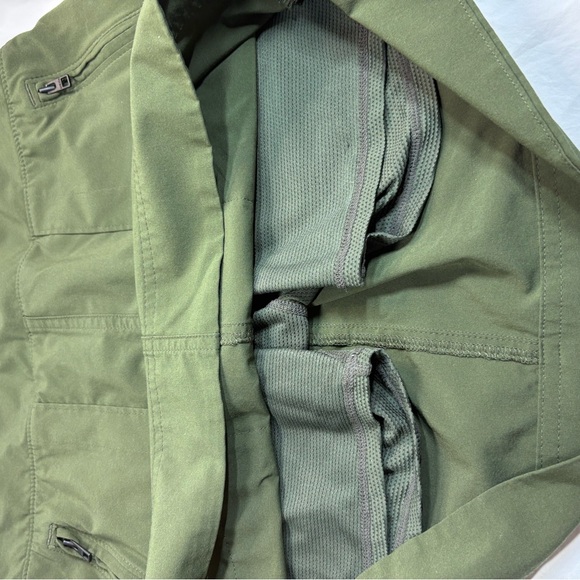 Athleta Olive Green Utility Skirt Size 4 | Zip Pockets | Active Wear - Picture 3 of 5